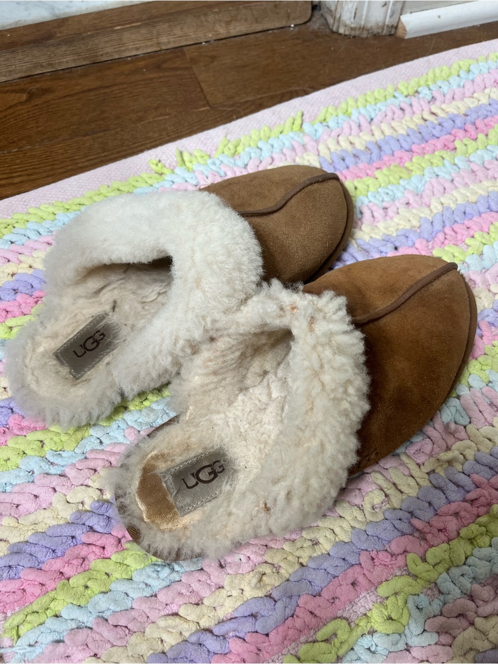 UGG Chestnut Suede Shearling Mule Slippers Size 7-8